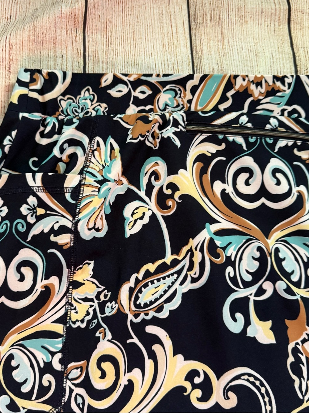 Chico’s A Line Skort Skirt Shorts Dark Blue White Paisley Print Size 16 - Picture 14 of 14